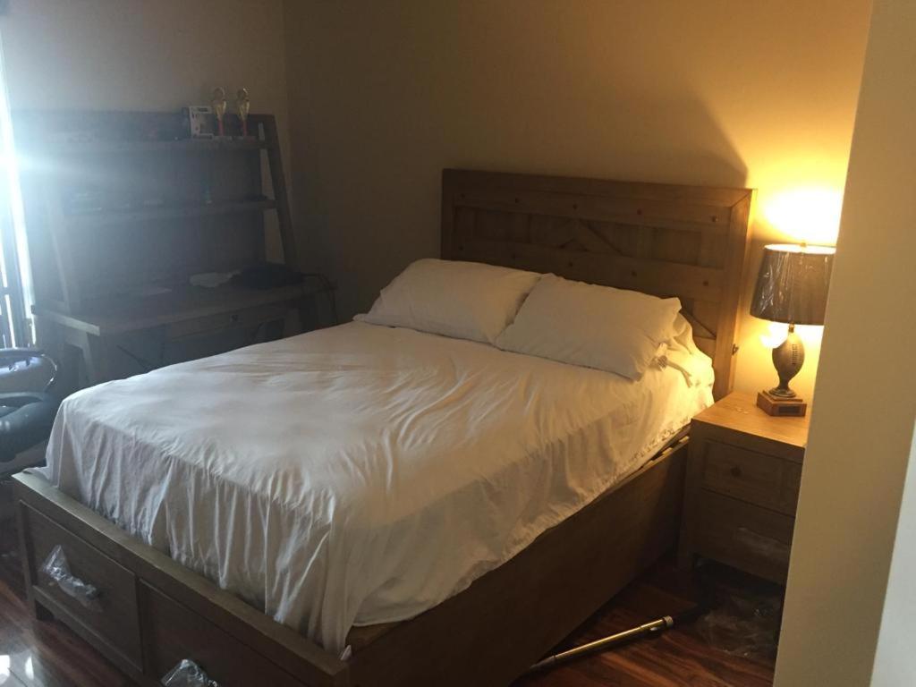 82-10Sw 135Av Villa Маями Екстериор снимка